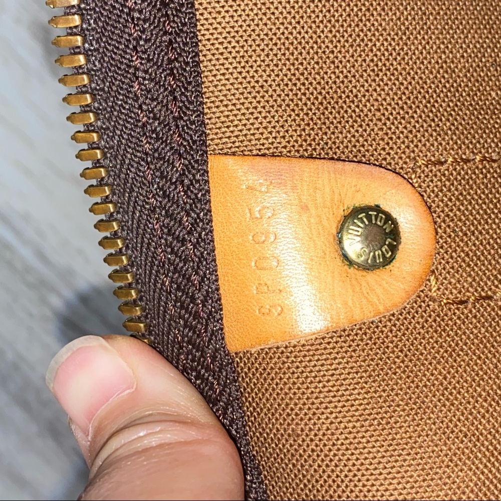 Used - Picture 11 of 11